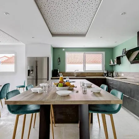 Cozy Lodez Tatil Evi Saint-Tropez