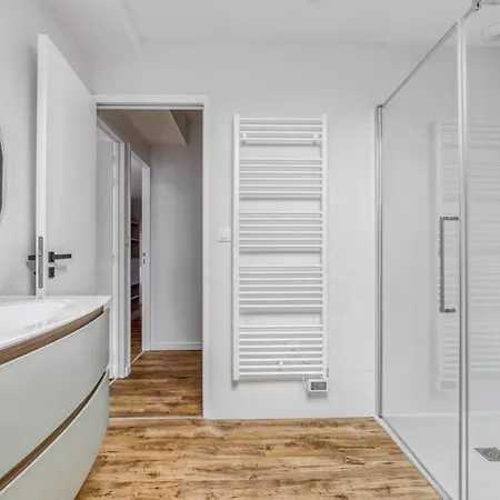 Cozy Lodez بيت للعطل سان تروبيه